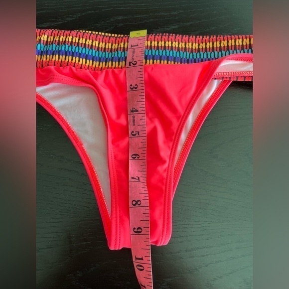 Bundle 3 bikini bottoms - Picture 3 of 12